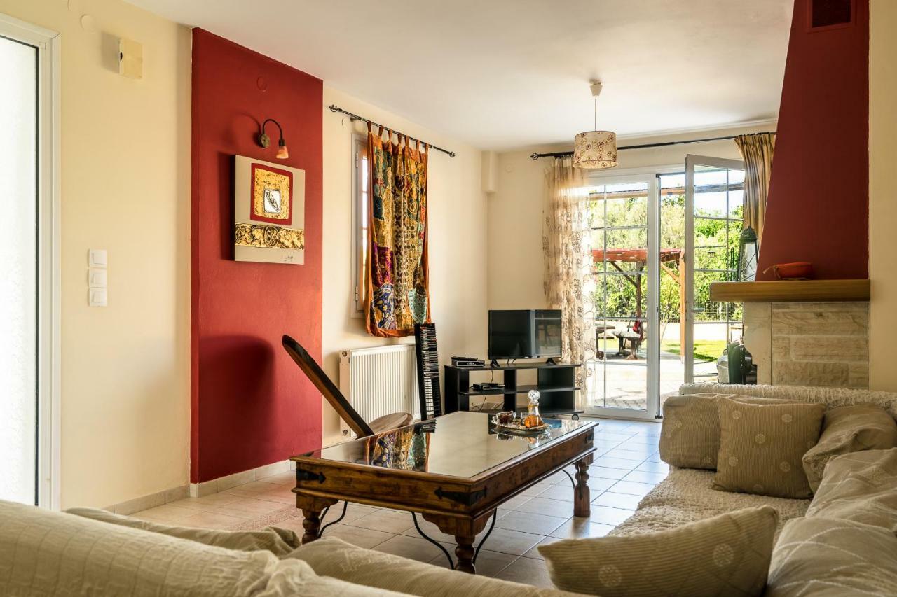 ארגוסטולי Acqui Villa מראה חיצוני תמונה
